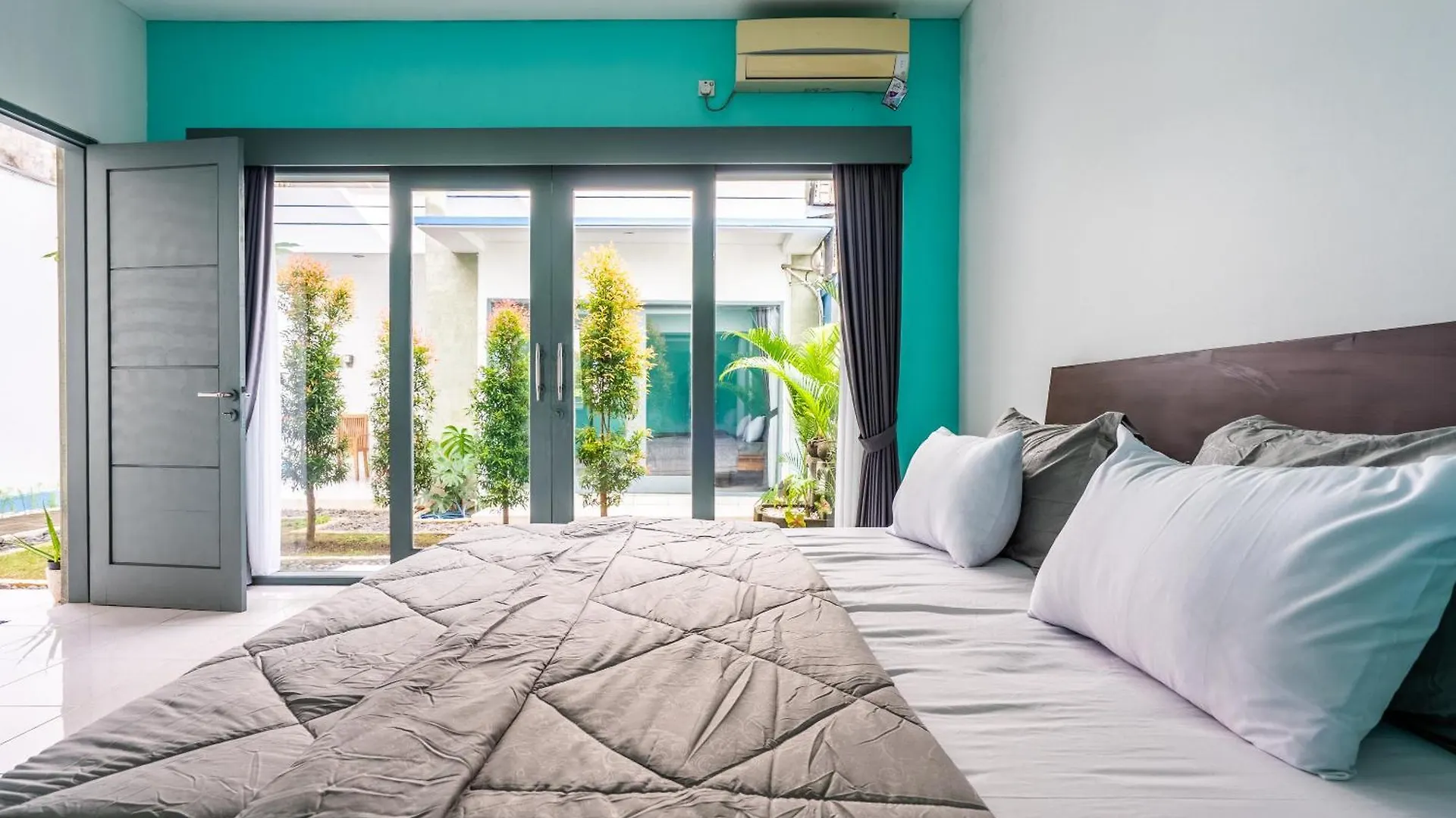 Villa Leia Jimbaran   Jimbaran (Bali)